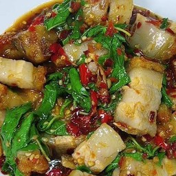 พริกแดงแกงป่าเถื่อน