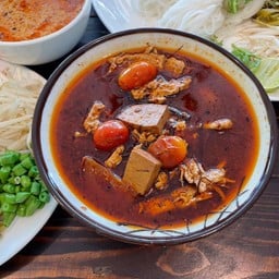 น้ำเงี้ยว ขนมจีน