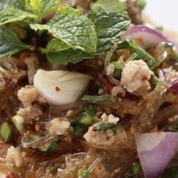 ลาบวุ้นเส้น