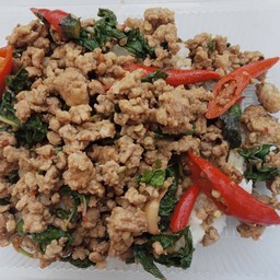 ข้าวกะเพราหมูสับ