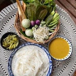 ขนมจีนน้ำยากะทิ