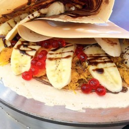 นูเทลล่ากล้วยหอมฝอยทองเยลลี่ราดช็อกโกแลต