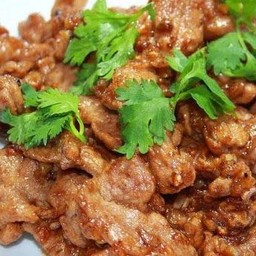 กับข้าว หมูกระเทียมพริกไท