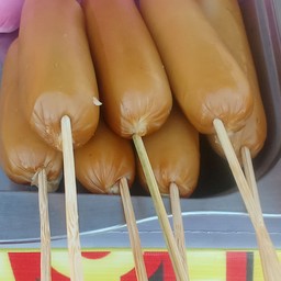 ไส้กรอกหนังกรอบ