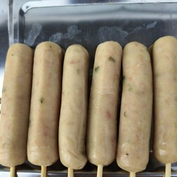 ไส้กรอกหมูสับ