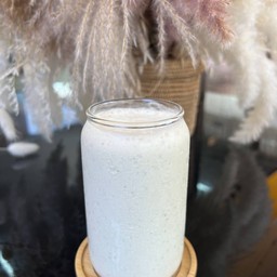 Banana mix protein shake