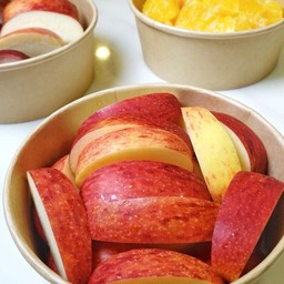 สาสี่ + แอปเปิล Envy