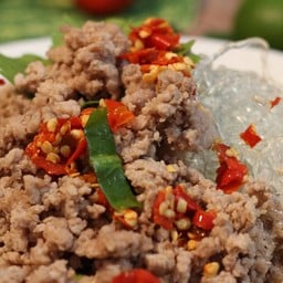 ยำเส้นแก้วเล็กหมูสับ