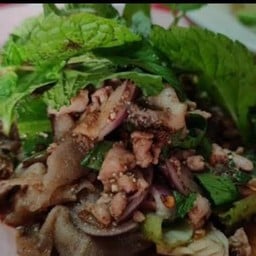 ลาบเนื้อสุก
