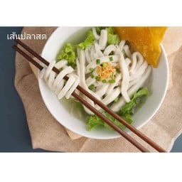 เกาเหลาเส้นปลา