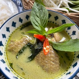 ขนมจีนแกงเขียวหวาน