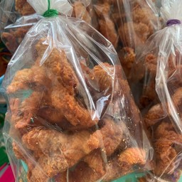 หนังไก่กรอบ