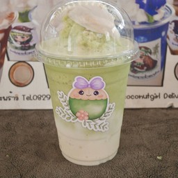 ชาเขียวมัทฉะมะพร้าวนมสดปั่น