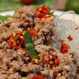ยำเส้นแก้วหมูสับ