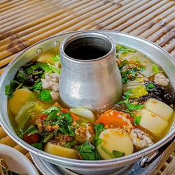 ต้มจืดเต้าหู้หมูสับสาหร่าย (หม้อไฟ)