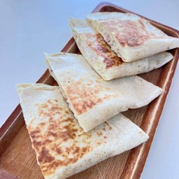 Tuna quesadilla - 2 pieces