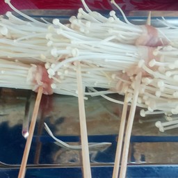 พันเบคอน