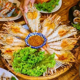 กุ้งเเม่น้ำเผา (ครึ่งโล 4-5ตัว)