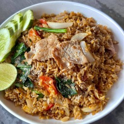 ข้าวผัดหมู