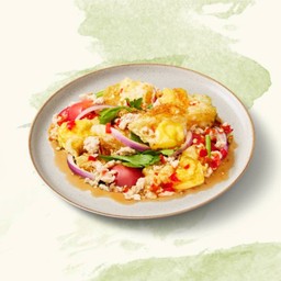 ยำไข่ดาวกรอบ