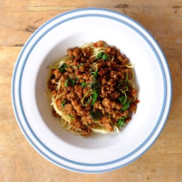 สปาเกตตีกะเพรา