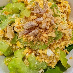มะระผัดไข่