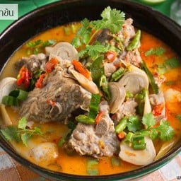 ร้านชายสี่ข้างโลตัส + เล้งแซ่บ + อาหารตามสั่ง
