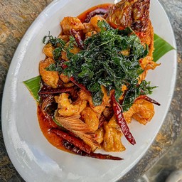 ปลาทับทิม ทอดผัดพริกแห้ง (ตัว)