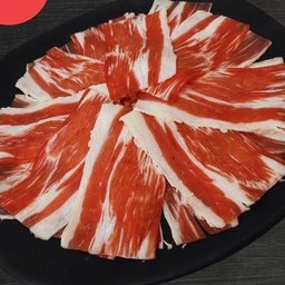 เนื้อจานใหญ่