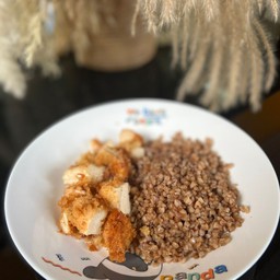 Buckwheat with fried chicken