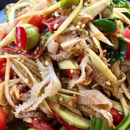 ส้มตำไก่ย่างลาบเป็ดอุบลฯ (ข้างตึกศุภาลัยคอสะพาน)