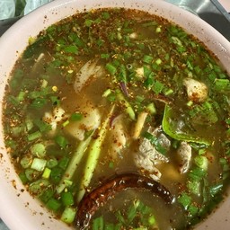 ต้มแซ่บไก่บ้าน