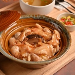 ข้าวอบไก่หม้อดิน