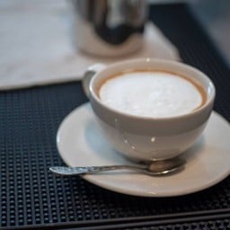 คาปูชิโน่ร้อน