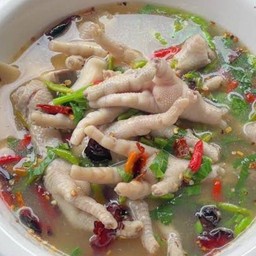 ต้มซุปเปอร์ตีนไก่