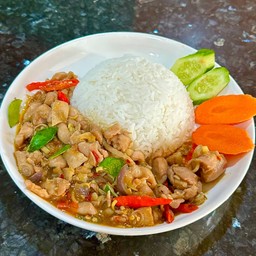 ข้าวราดไก่ผัดตะไคร้