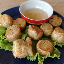 ไก่จ๊อห้าดาวทอด