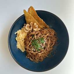 หมี่คลุกไก่ฉีก