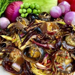 ตำมะม่วง ( เลือกเนื้อสัตว์เองได้ค่ะ ) โปร 90.-