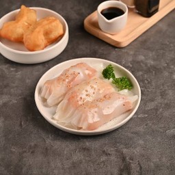 ก๋วยเตี๋ยวหลอดปาท่องโก๋