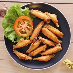 ปีกไก่ทอดน้ำปลา