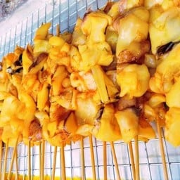 Ngหมูปิ้ง 10 บ.จิ้มแจ่ว&ของทอดกินเล่น