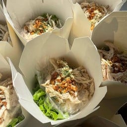 หยกหมี่ไก่ฉีก
