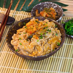 D7. ข้าวหน้าหมูสันคอ ซอสกิมจิ ซอง เฮเคียว