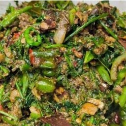 คั่วแคเนื้อ