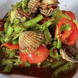 Spicy Long Been Salad With Cockle