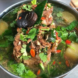 เล้งแซ่บน้ำดำ (หม้อไฟ)