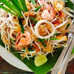 ผัดไทยชีฟุต