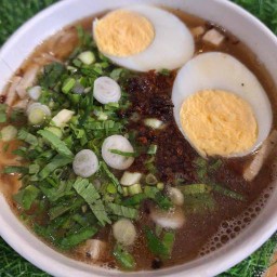 ตาตะวัน - ก๋วยจัั๊บญวน อุบล ตลาดนำชัยแฟร์