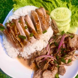 ข้าวน้ำตกคอหมูย่าง+ไก่อบ